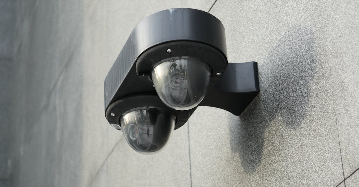 Identifying and Rectifying Recording Failures in Surveillance Cameras