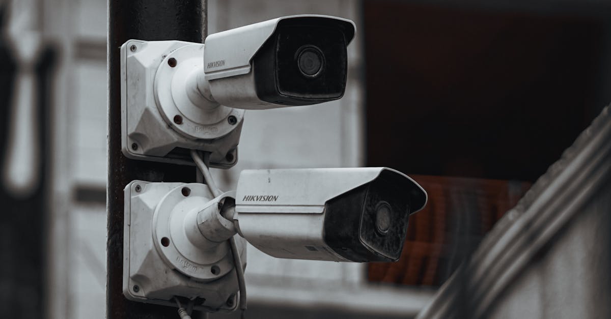 Improving Customer Satisfaction with Visible Security Measures