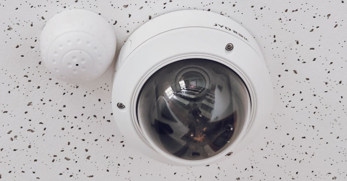 Step-by-Step Guide to Effectively Cleaning Outdoor Security Cameras